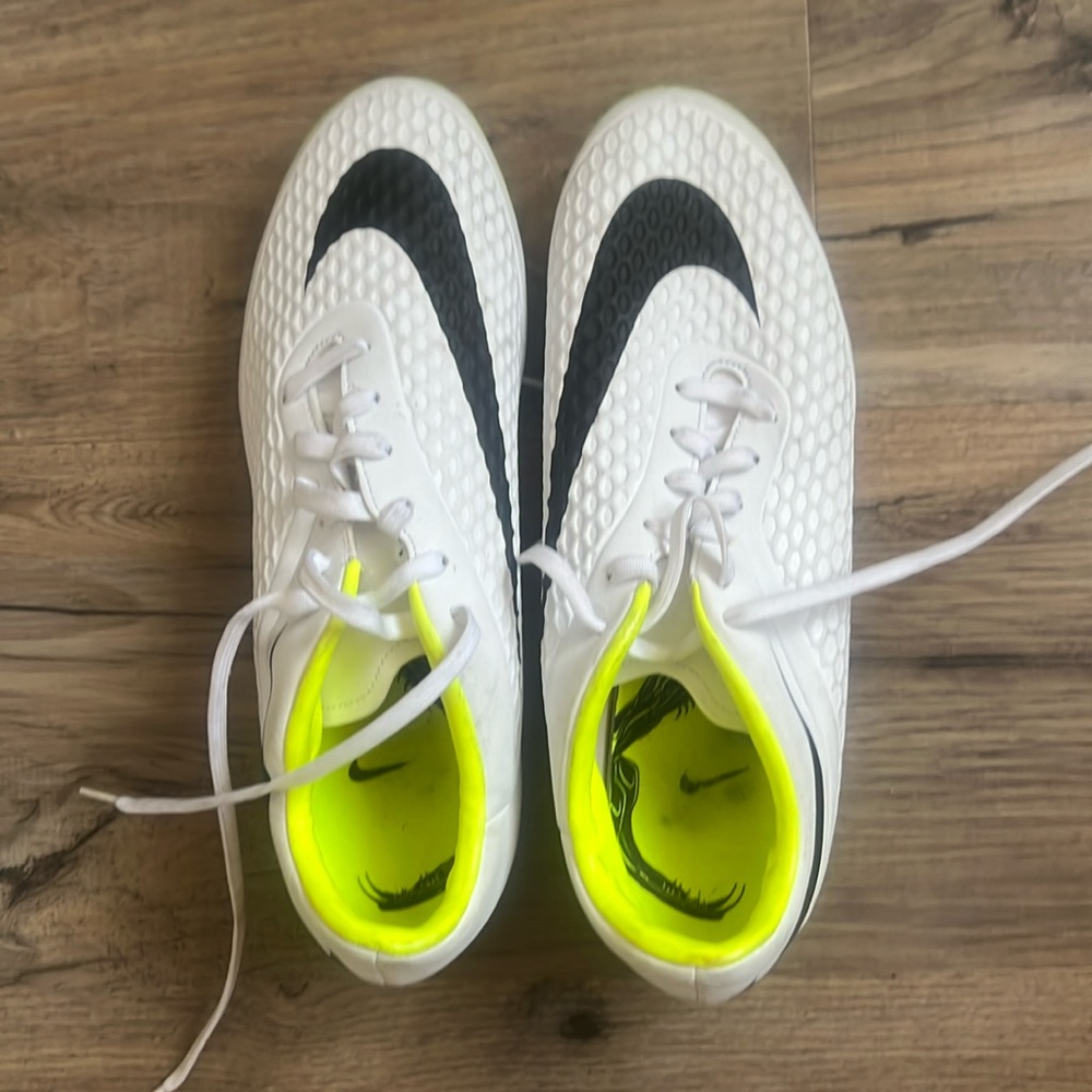 Nike Hypervenom Phantom Soccer Football Cleats